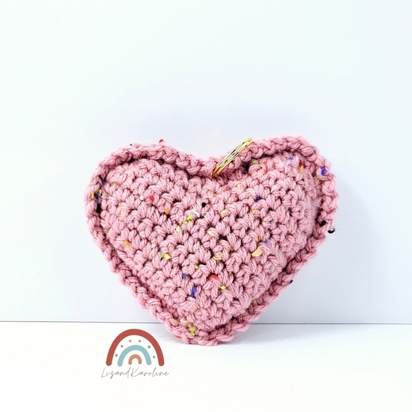 New! Handmade Crochet Light Blush Pink Speckled Heart Keychain Bag Charm - Picture 6 of 9